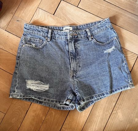 ONLY Damen Jeansshorts Gr. M – Blau