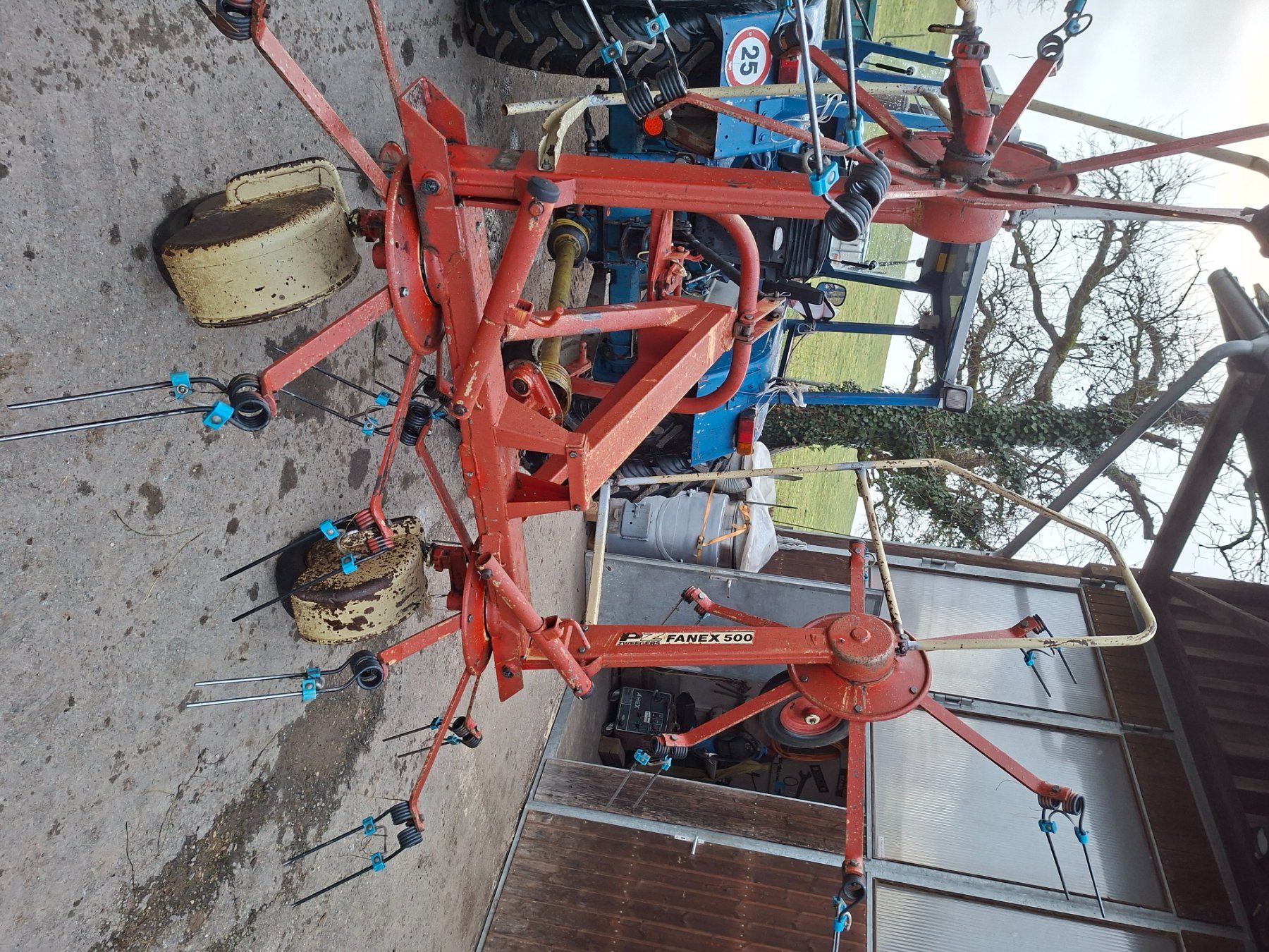 Tutte le macchine: Kreiselheuer 5m PZ wie vicon – Usato da schnottwil venduto da Suter2030 1