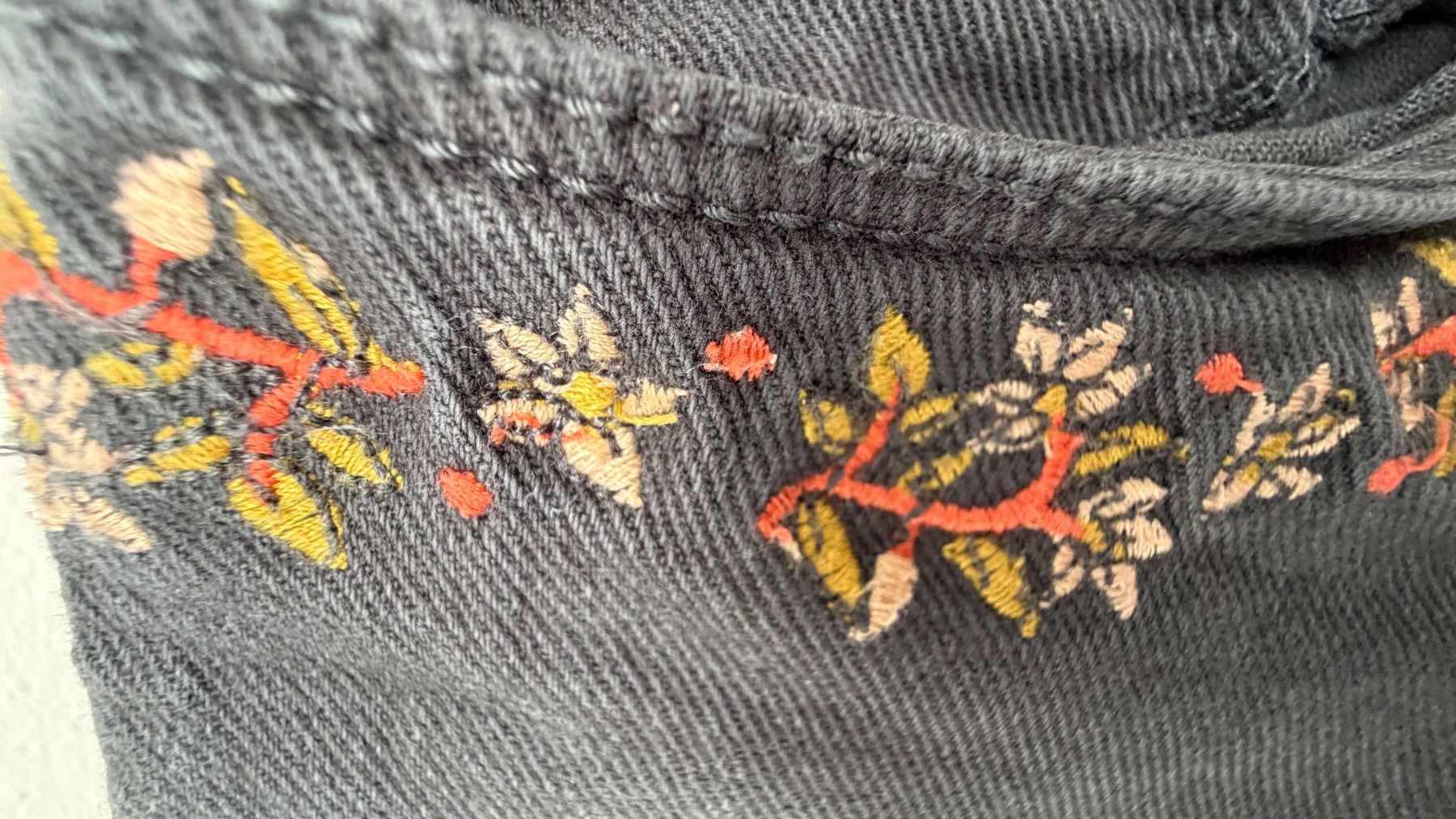 Pantalons: flare Jeans vertbaudet gr. 158 – D'occasion à Adliswil par angrue 2