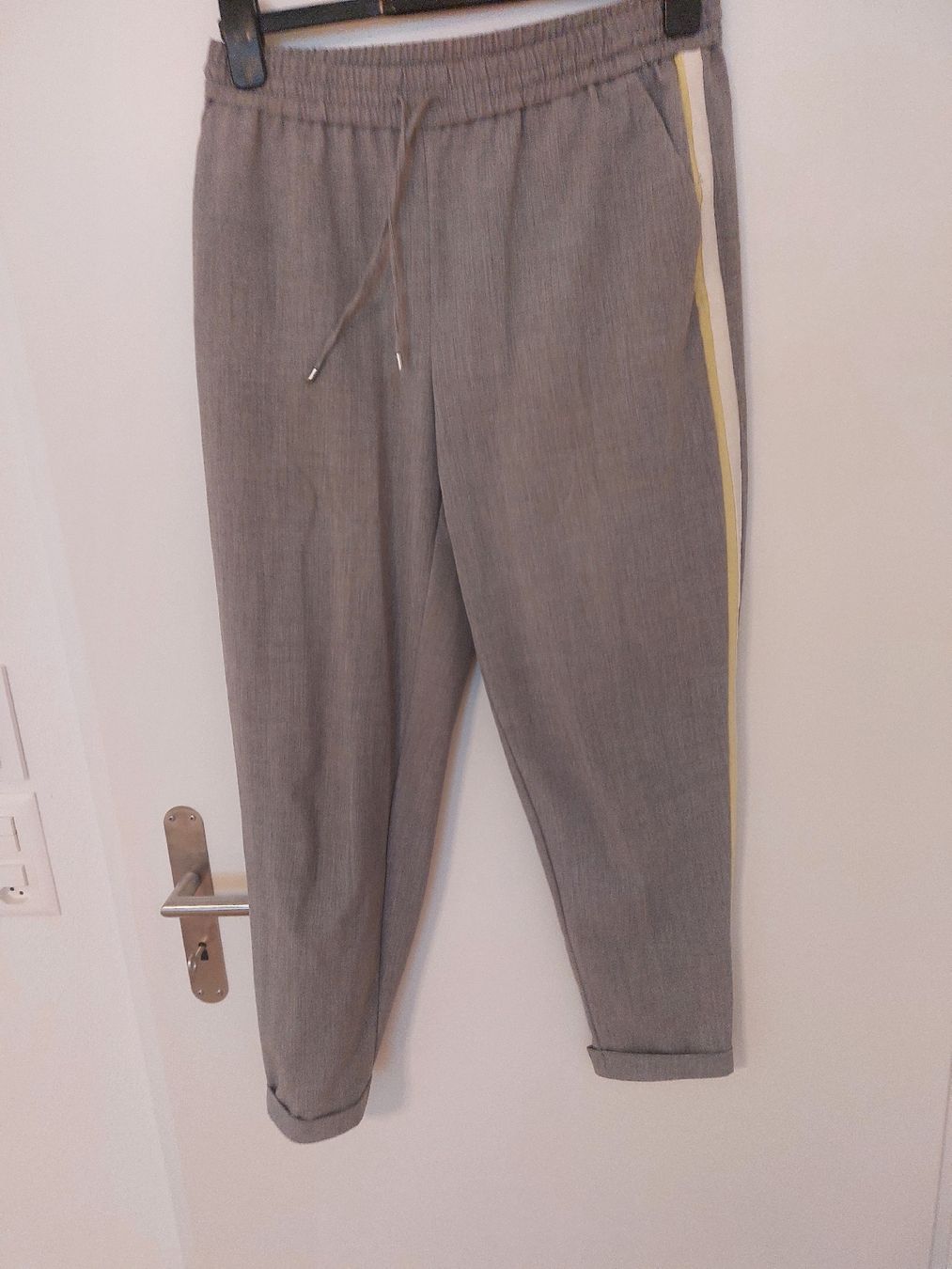 Pantaloni: Hose Gr. M – Usato da Schinznach-Dorf venduto da Daniela-andrea
