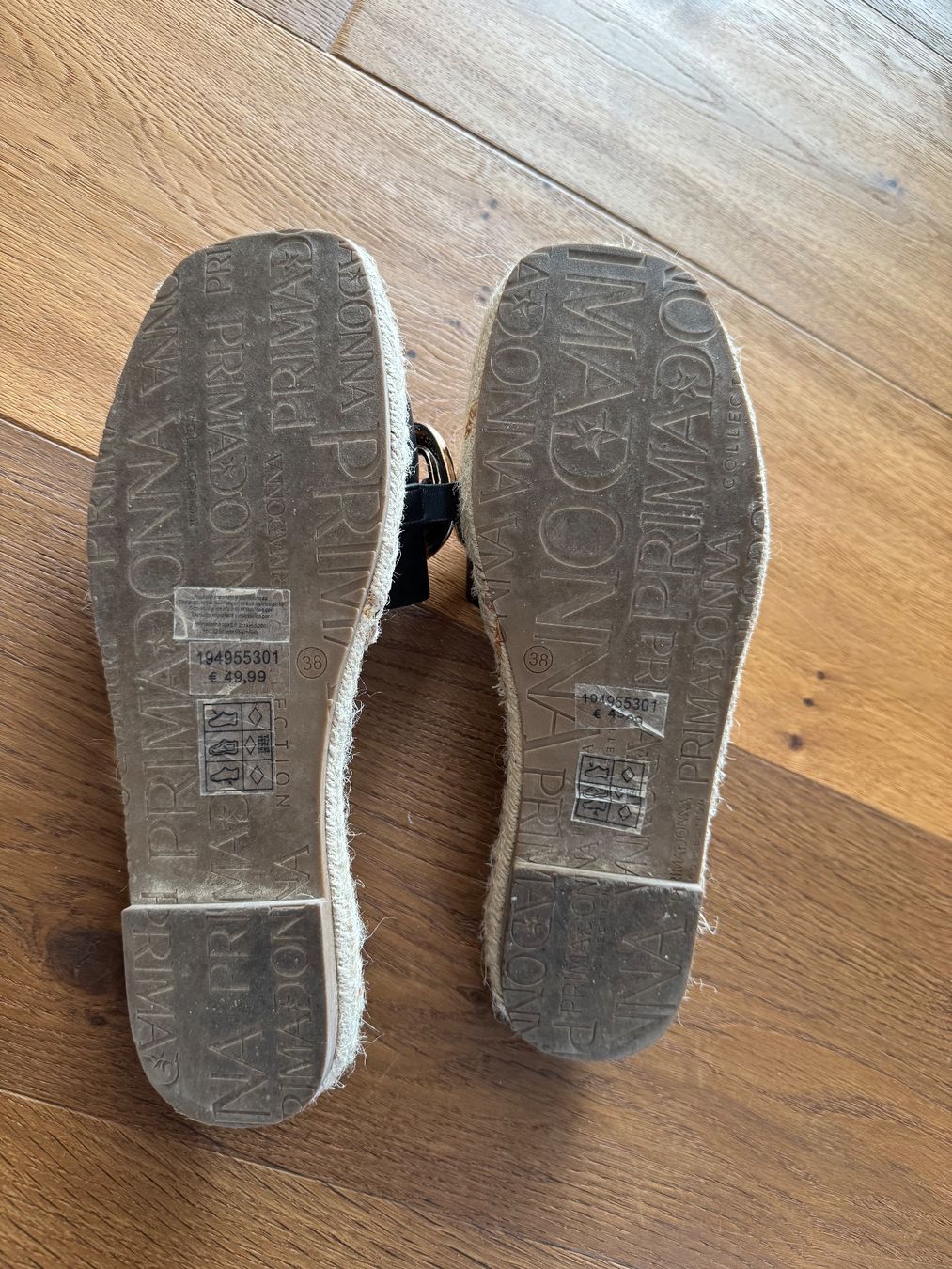 Scarpe da donna: Sandalen/Slides Primadonna, Grösse 38 – Usato da Flawil venduto da tam_k757 2