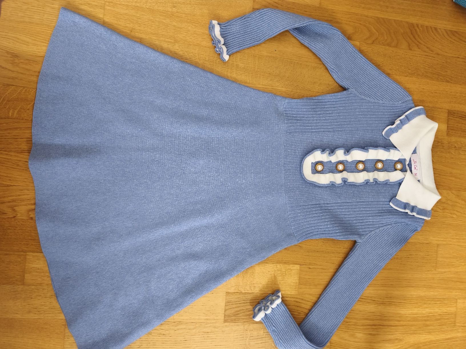 Kleider: romantisches hellblaues Strickkleid Gr.S/M – Gebraucht aus Näfels von ChocolateMuffin