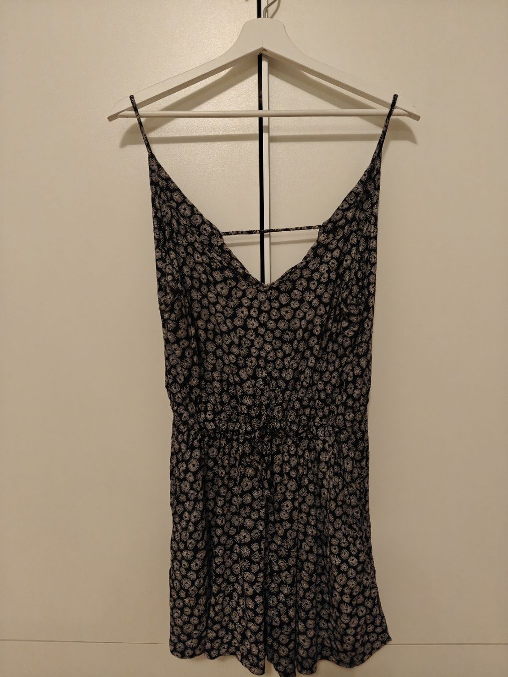 H&M Tute: Jumpsuit - Schwarz/Weiss - Gr. M/L – Nuovo (secondo la descrizione) da Winterthur venduto da Dana_33 3
