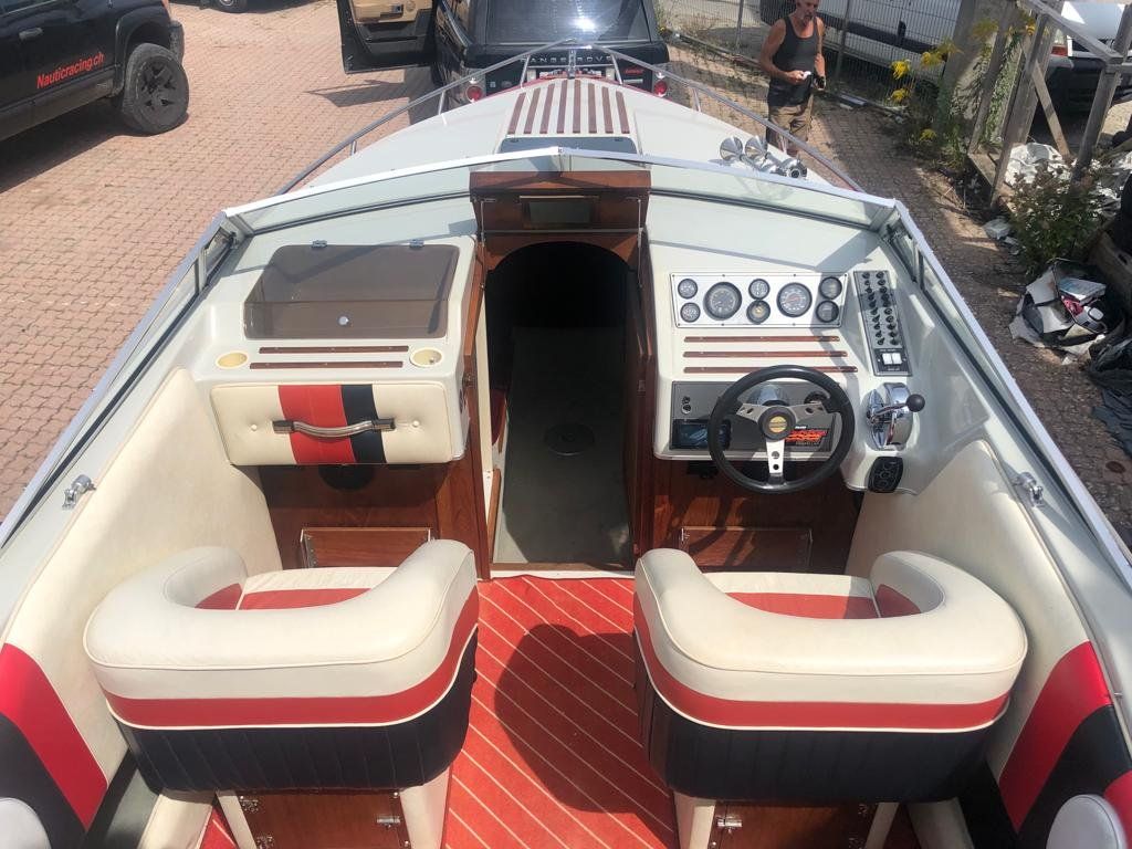 Baja Barche: BAJA 220 FORCE STEHT IM WASSERPLATZT – Usato da Avenches venduto da BOOTTRANSPORTE 3