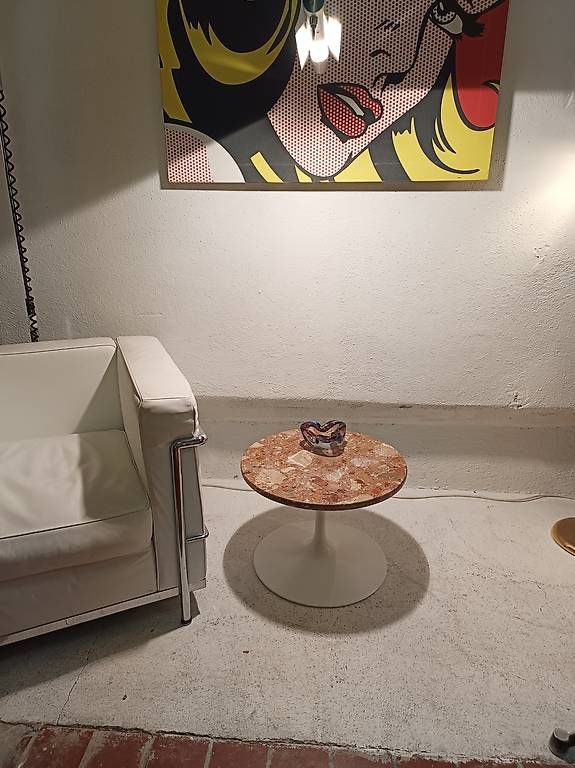 Tulip Tavoli: Saarinen Marmor Tisch – Usato da Winterthur venduto da style-and-design.zrh