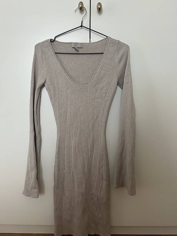 Robes: Weisses Kleid – D'occasion à Münsingen par eny04