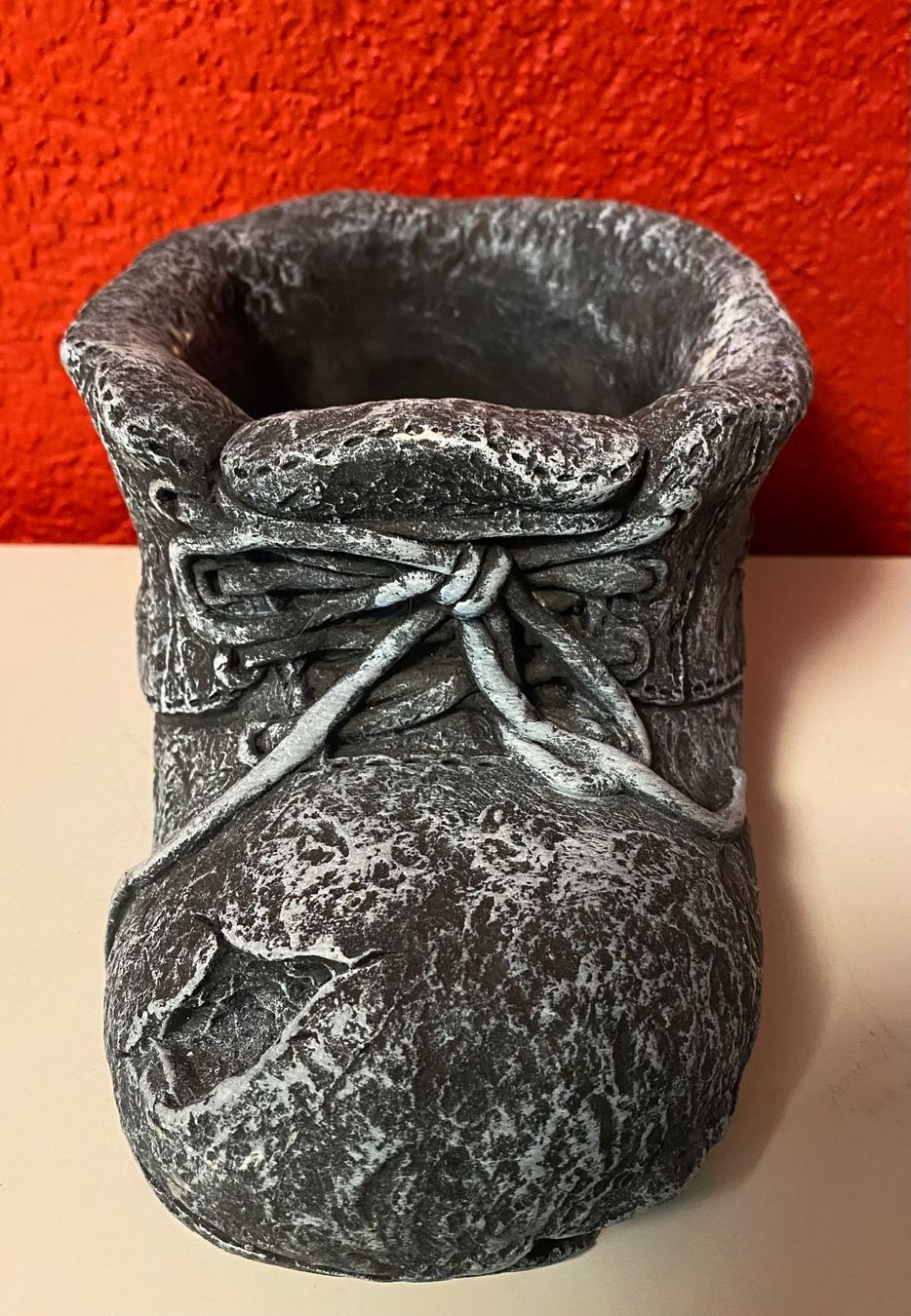 Pots de fleurs: Origineller Blumentopf Schuh-Design, – Neuf avec emballage d'origine à Zäziwil par Emlea 1