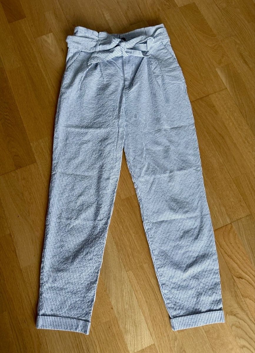 Pantaloni: H&M Hose Gr. 38 Top Zustand – Nuovo (secondo la descrizione) da Kradolf venduto da AlexiaEugster 1