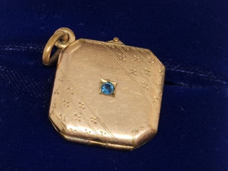 Anhänger: Goldmedaillon mit blauem Saphir immitat- Geschenkidee Locket – Gebraucht aus St. Gallen von GIULESGG 1