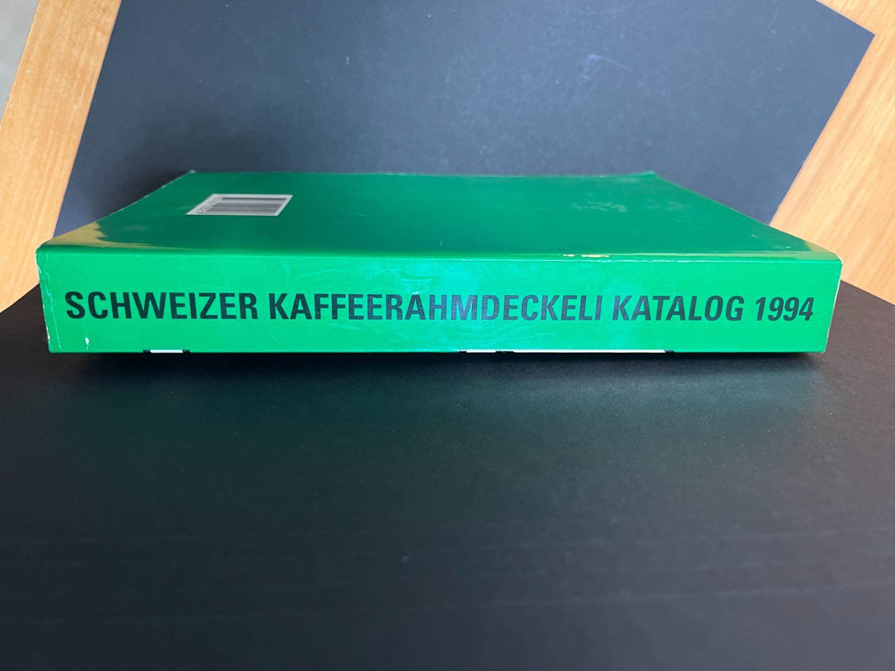 Coperchi dei cremini per caffè: Schweizer Katalog Kaffeerahm-Deckeli 1994 – Usato da Mumpf venduto da dadaboygugulini 1