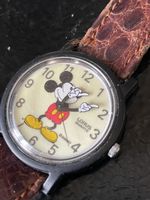 Micky Maus Lorus Quartz Disney  Uhr Vintage Leuchtet Dunkel