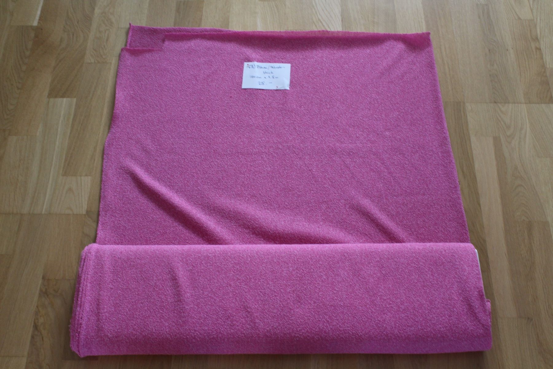Stoffe: Viskose/Polyester-Strick – Neu (gemäss Beschreibung) aus Zürich von yvo_9d6l 1