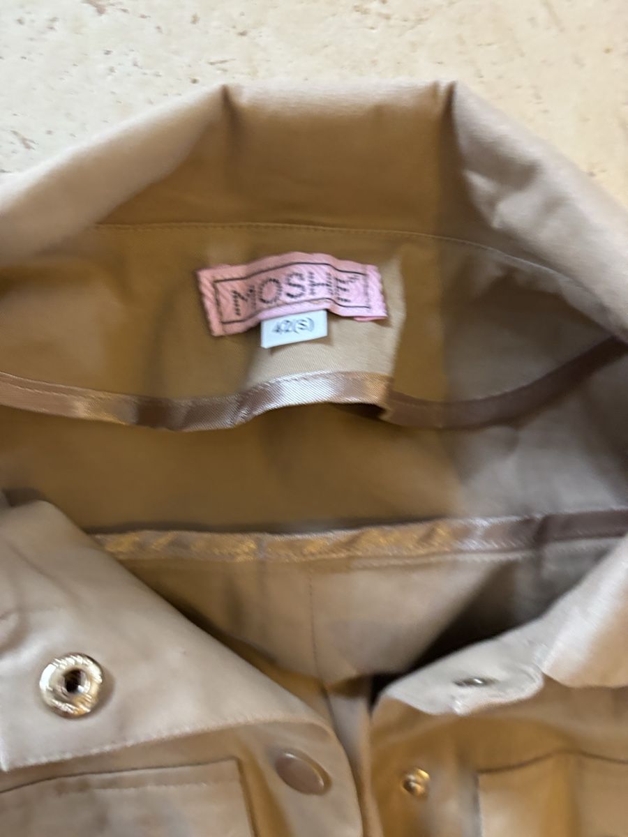 Lotti di vestiti: Set shorts et veste – Nuovo (secondo la descrizione) da St-Légier- La Chiésaz venduto da anh_9289 2
