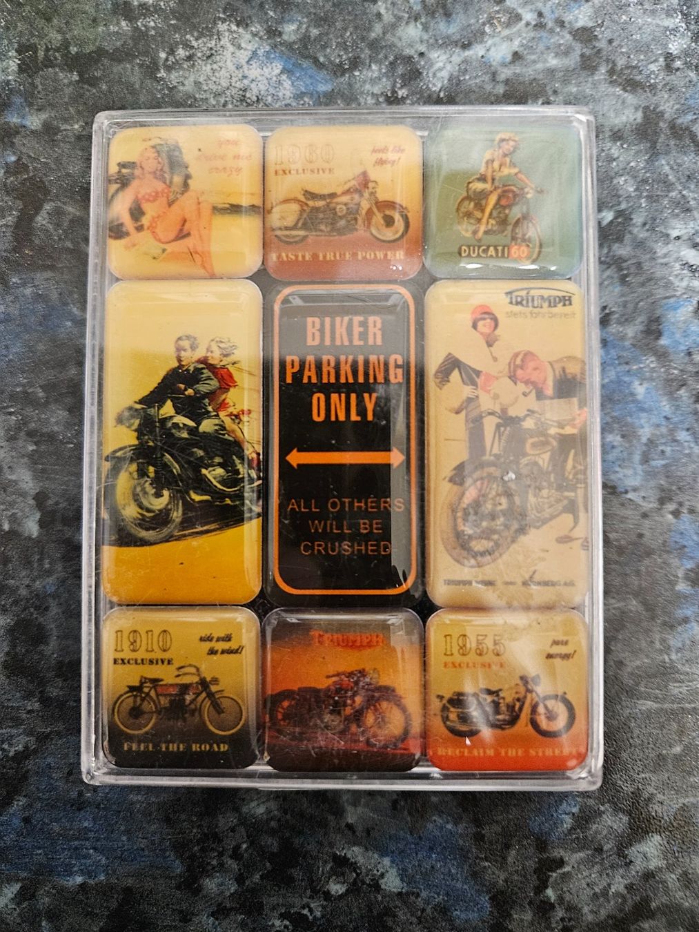 Calamite: biker parking magneti set – Usato da domat/ems venduto da rokj