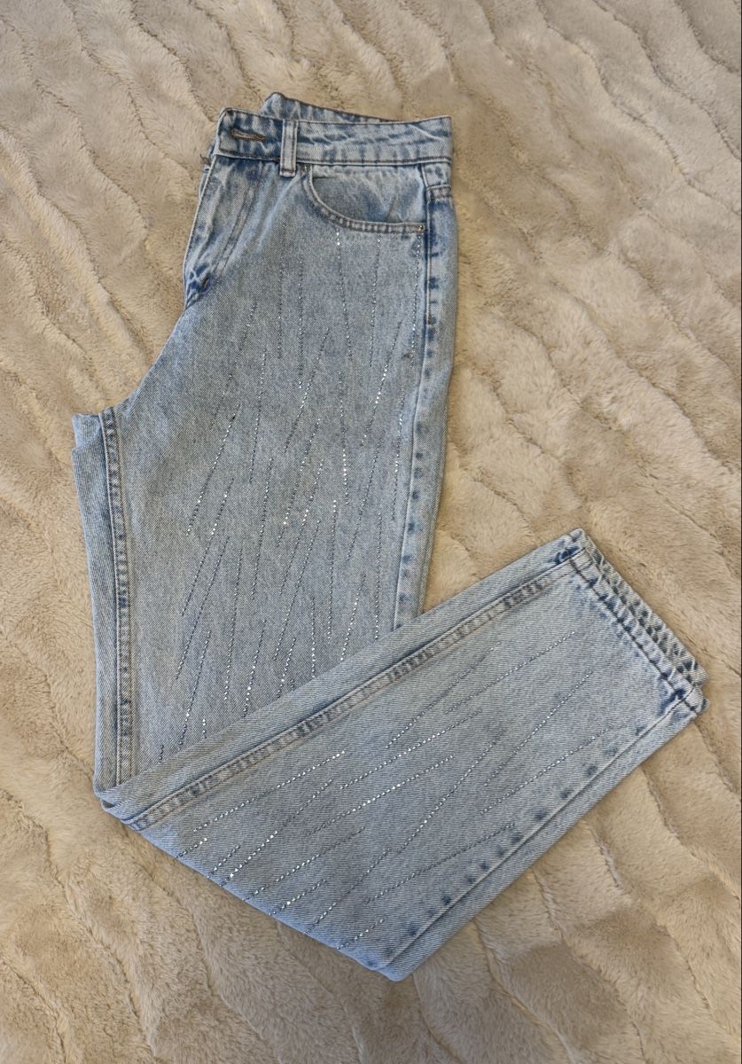 Jeans: Helle Jeans mit Strass – Neuf (Voir description) à Effretikon par Lunaaa_ 2