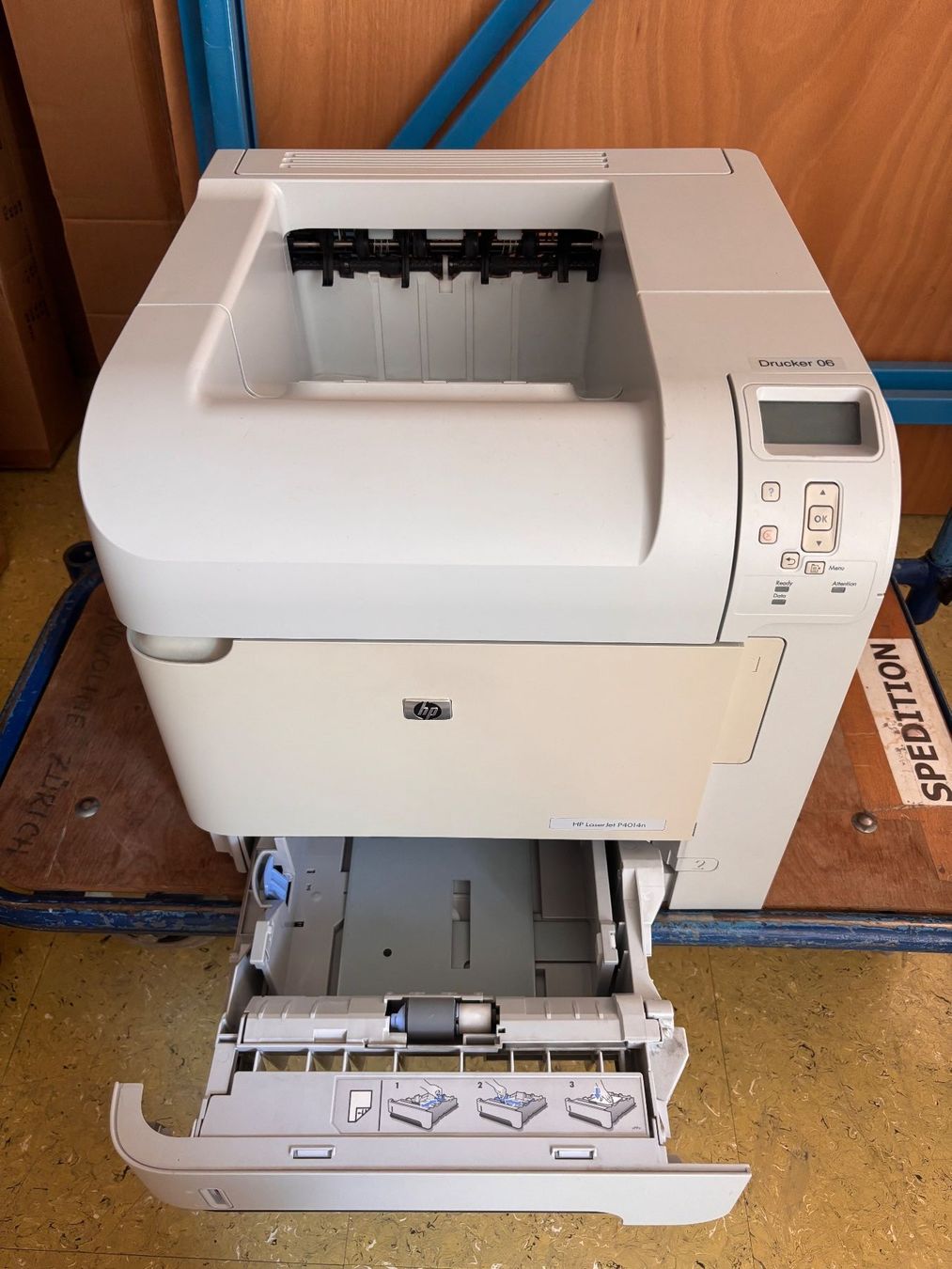 Hewlett Packard Drucker: HP LaserJet P4014n - top Zustand – Gebraucht aus Neunkirch von liquidationen_8152 3