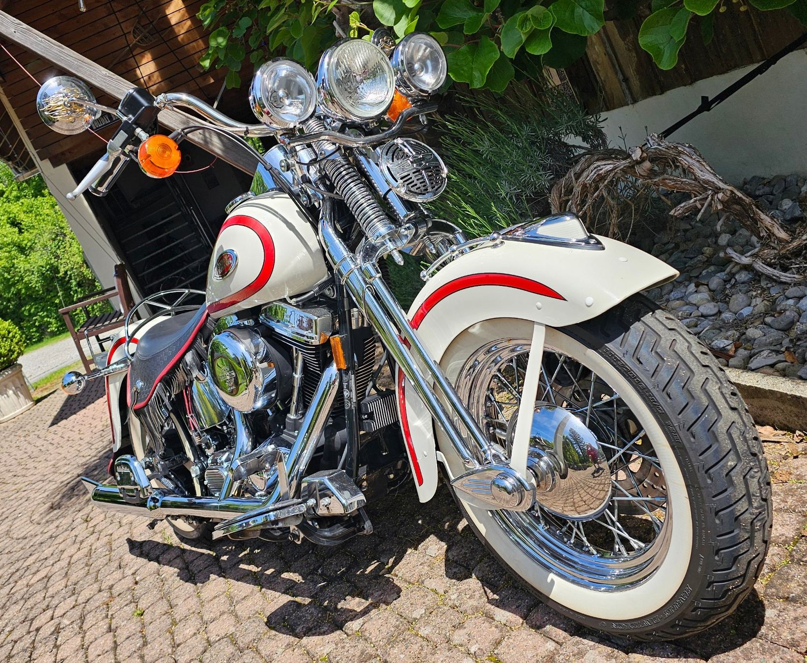 Harley-Davidson Chopper: HARLEY-DAVIDSON FLSTS Heritage Springer – Usato da Gränichen venduto da favo 6