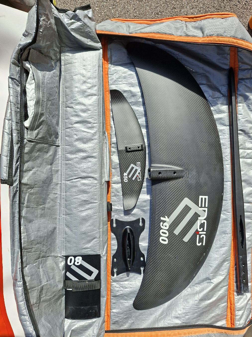 Ensis Tavole da surf e di nuoto: Wingfoilboard ENSIS 145Liter – Usato da Fällanden venduto da Nmustang 4