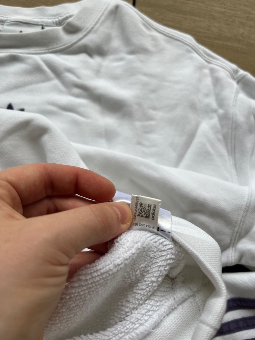 Maglioni & Felpe: Adidas Pullover Retro – Usato da Zuzwil SG venduto da dieschnellemichelle 2