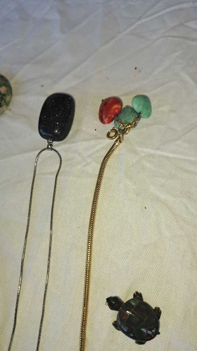 Altri gioielli: Stein Sammlung Schmuck Lot Ringe Ketten usw  – Usato da Kölliken venduto da Upcycling-by-Mc-TAM 9