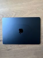 Apple MacBook Air M2 2022 8GB RAM Midnight Zustand gut