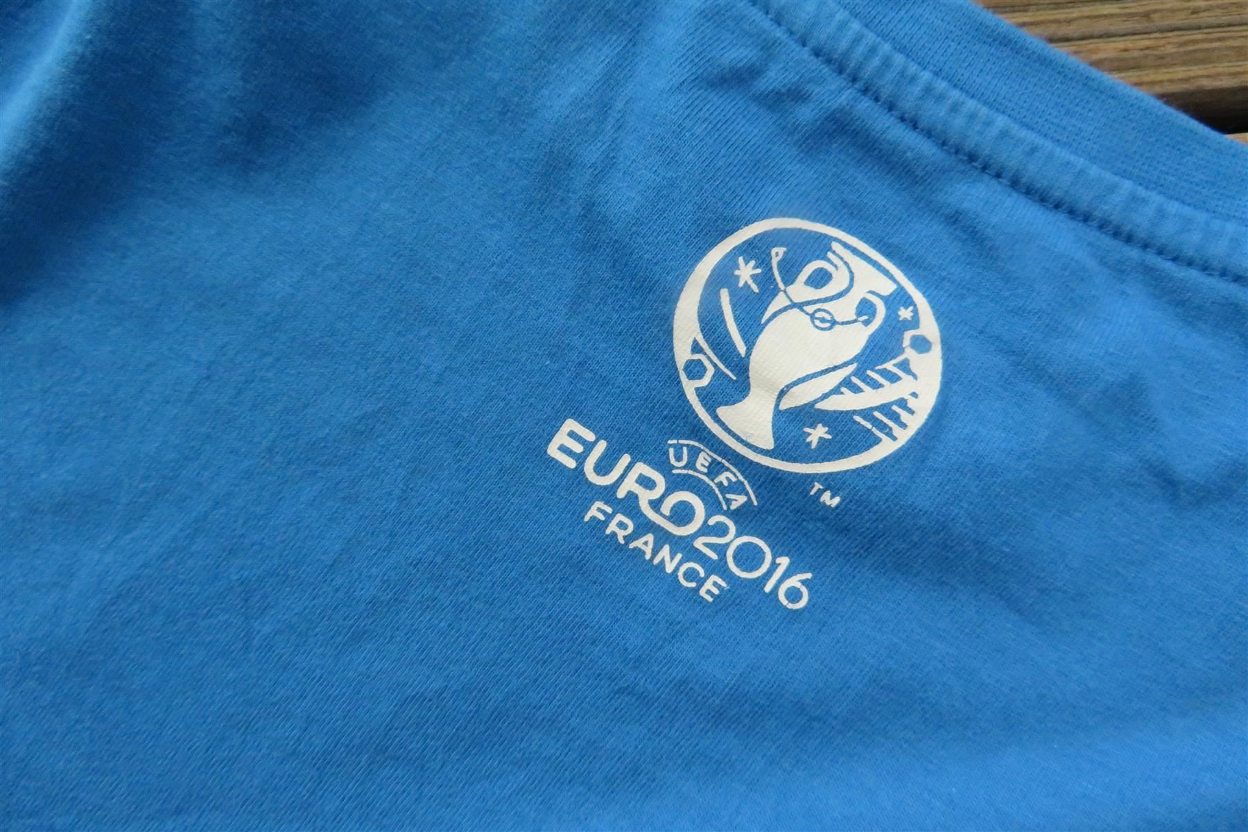Hemden, T-Shirts & Polos: T'Shirt Grösse  122/128 – Gebraucht aus Wil ZH von Tamagy 1
