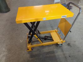 Hubtisch Kibernetik 300 kg Tragkraft gelb guter Zustand