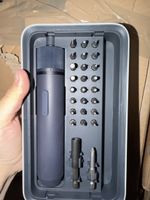 Elektrischer Schraubendreher mit Bitsatz neu