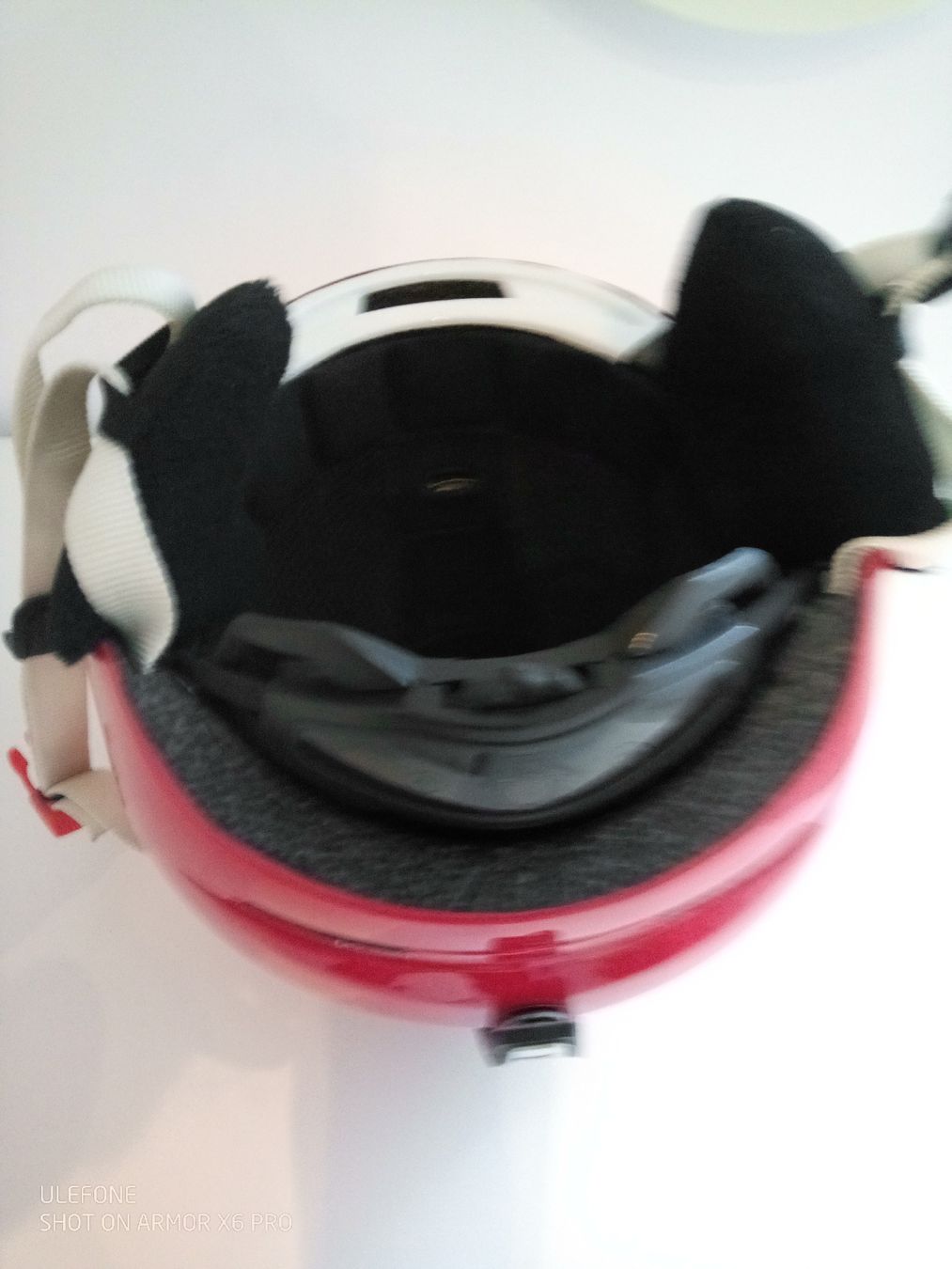 Caschi: Skihelm Gr 52 - 54 Verstellbar – Usato da Volketswil venduto da Car1 3