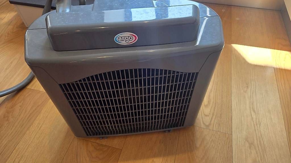 Condizionatori: Argo Ulisse 13 DCI ECO WiFi / climatizzatore split portatile – Usato da Muralto venduto da car_jj9n 3
