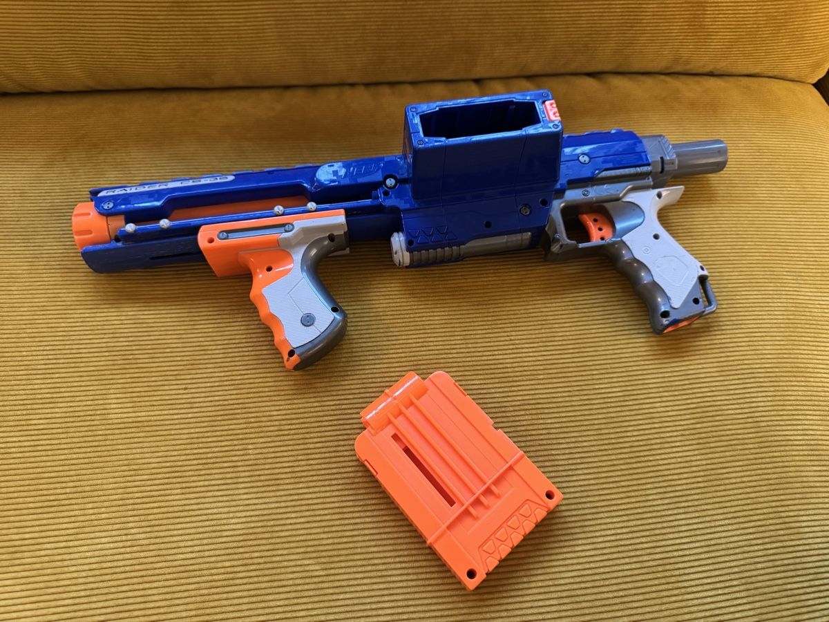 Nerf Spielzeuge: Nerf Raider CS-35 Blaster gebraucht – Gebraucht aus Zweisimmen von Grubenwald11 2