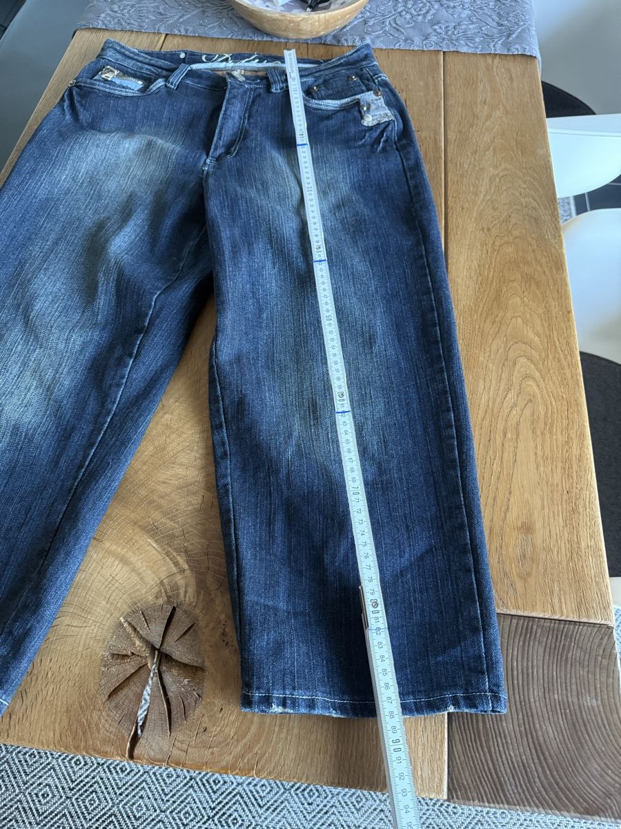 Jeans: Lässige DeLuca Jeans. L – Usato da Sirnach venduto da sirni 1