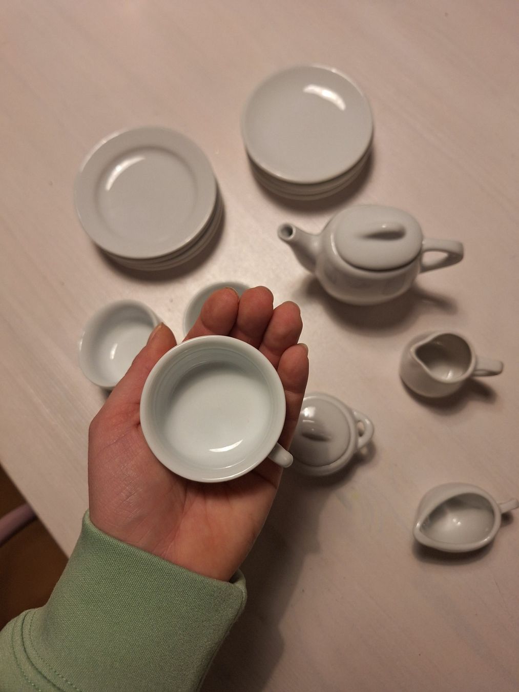 Set di piatti: Puppengeschirrset aus Keramik – Usato da Thun venduto da cai_cai 2