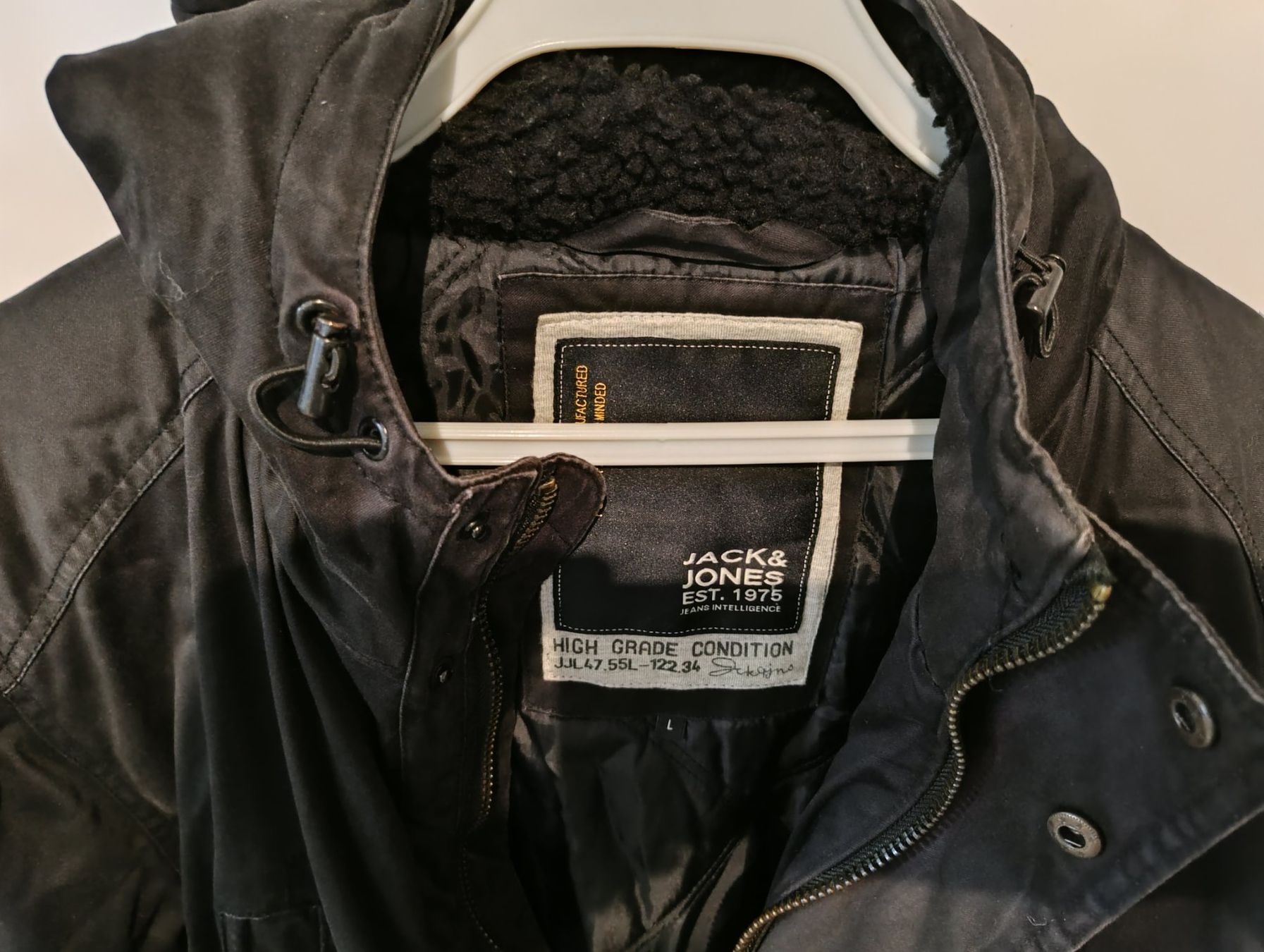 Mäntel: Jack and Jones | Parka mit gestepptem Futter – Gebraucht aus Beckenried von SCHEMA79 1
