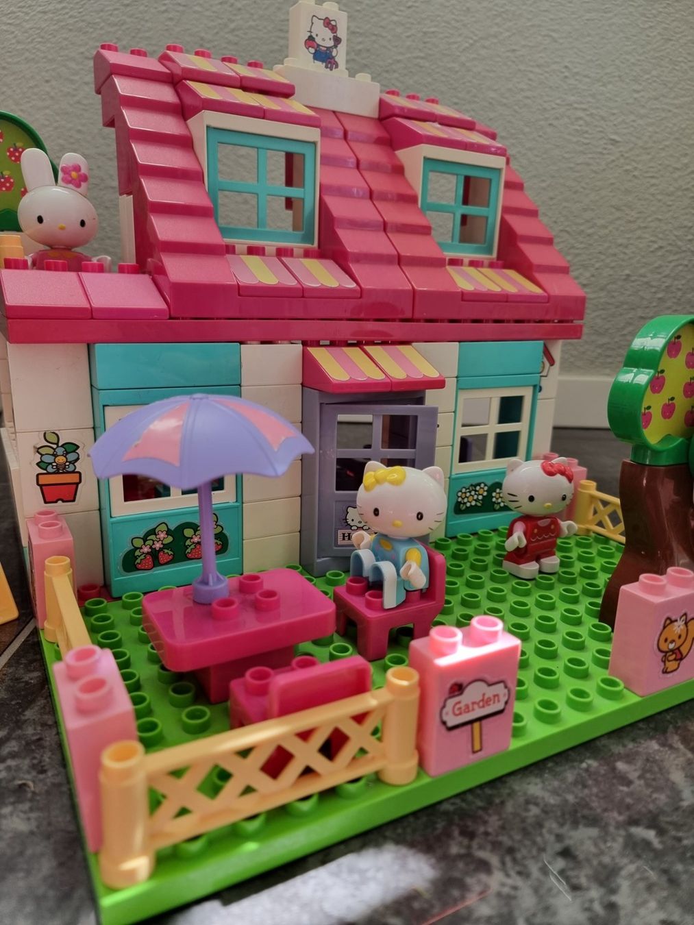 Duplo Spielzeuge: Duplo Hello Kitty Haus / Villa – Gebraucht aus Untersiggenthal von