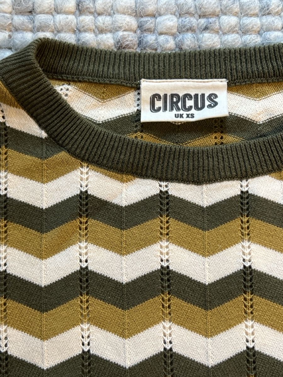 Pulls & Sweat-shirts: Circus Strickpullover XS – Neuf (Voir description) à Zürich par HeliK 1