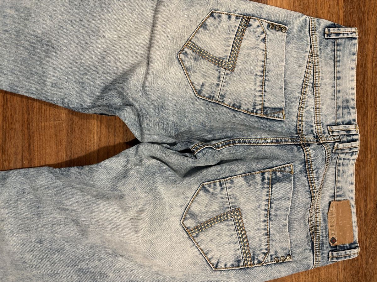 Jeans: Jeans Timezone Gr. 34/34 – Gebraucht aus Kesswil von Branca-01 2