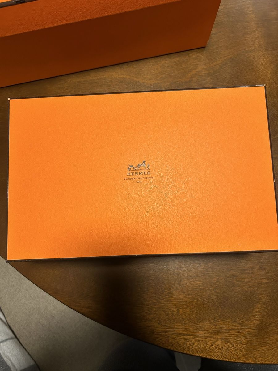 Hermès Borse da donna: Boîte Hermès – Nuovo (secondo la descrizione) da Perroy venduto da MR6.