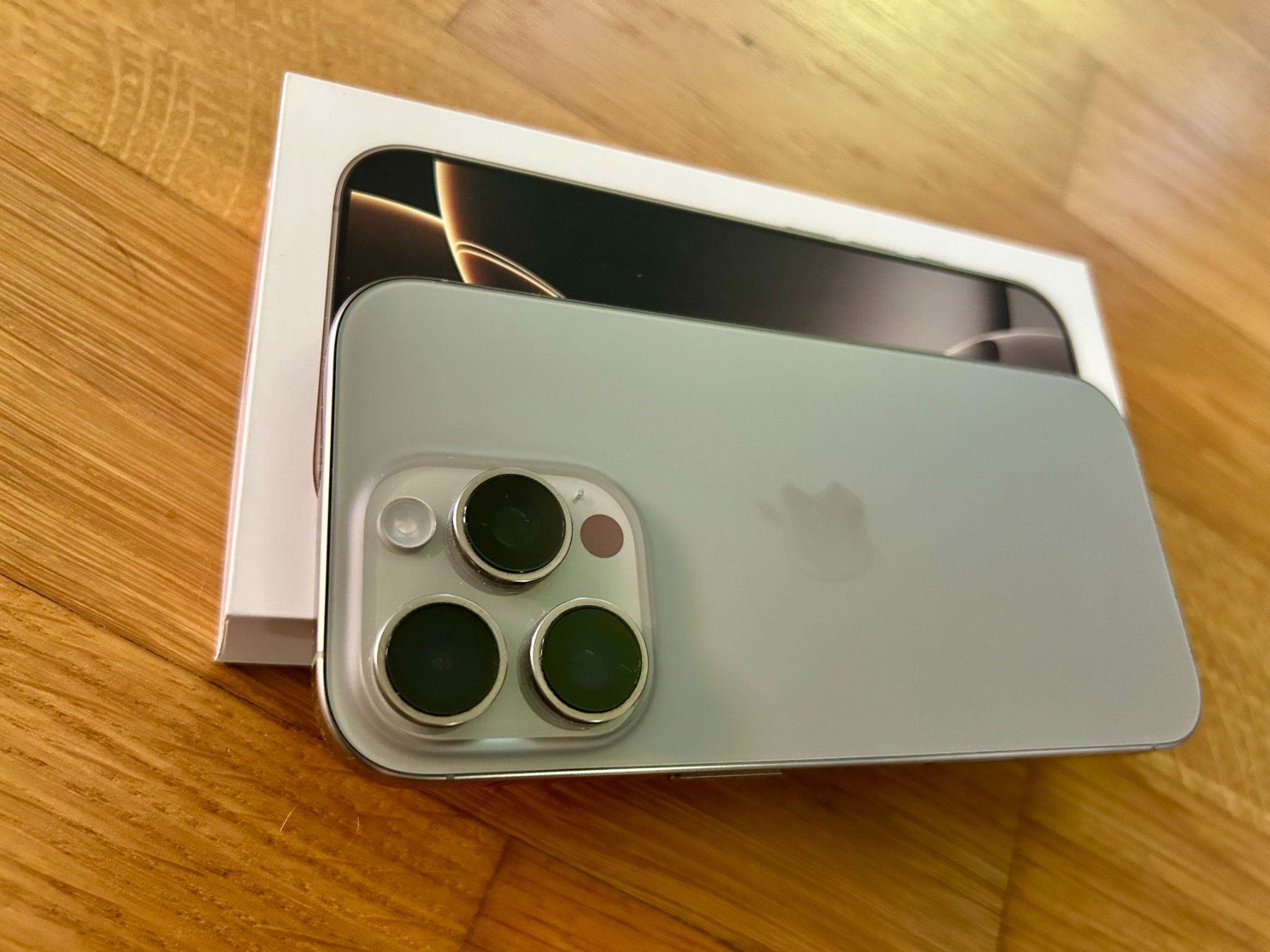 Apple Telefoni cellulari / Smartphones: iPhone 16 Pro 256Gb - Natural Titanium – Usato da Zollikon venduto da alexios86 9