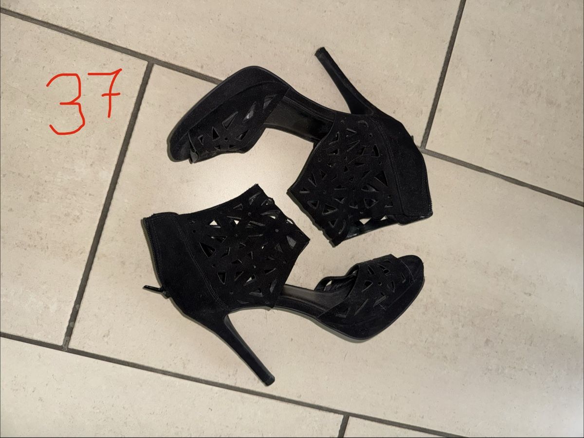 Scarpe da donna: Highheels – Usato da Bottenwil venduto da NadjaP.