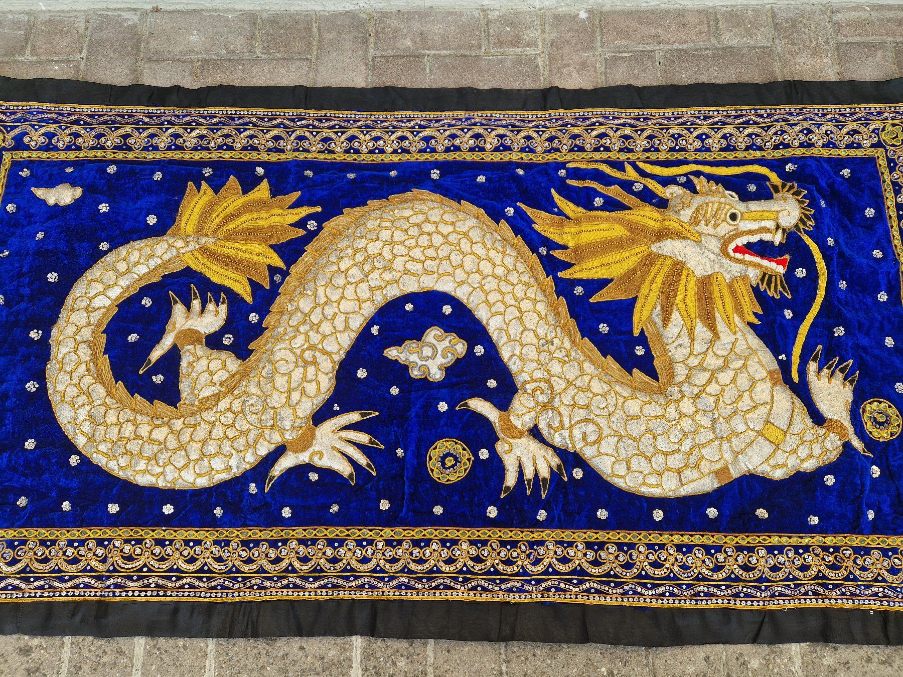 Teppiche: Drache Teppich – Gebraucht aus Seedorf BE von Stibutz 5