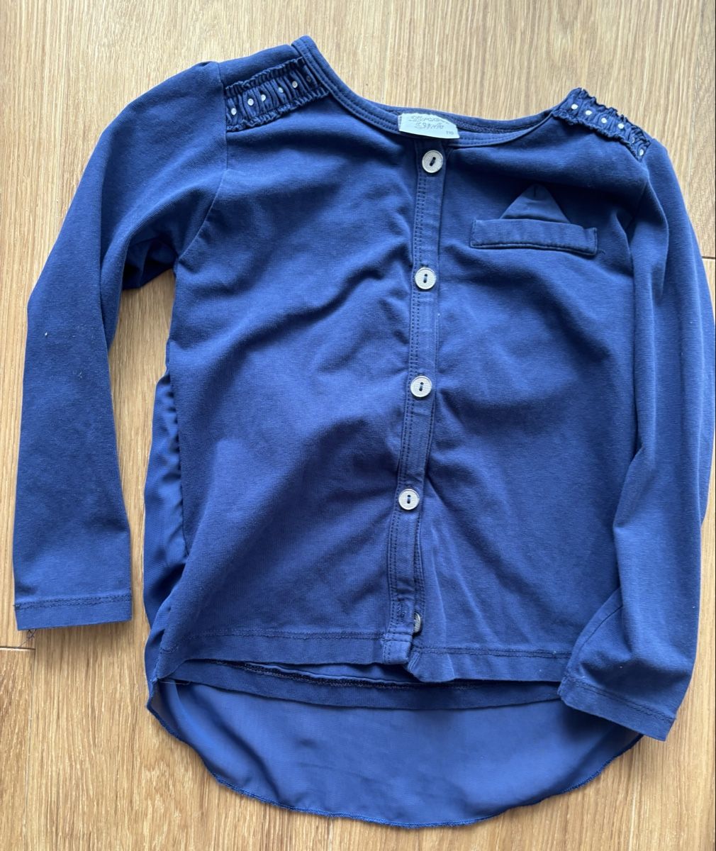 Blouses, T-shirts & Tops: Süsses Mädchen Oberteil, Gr. 110 – D'occasion à Jegenstorf par Annina0506