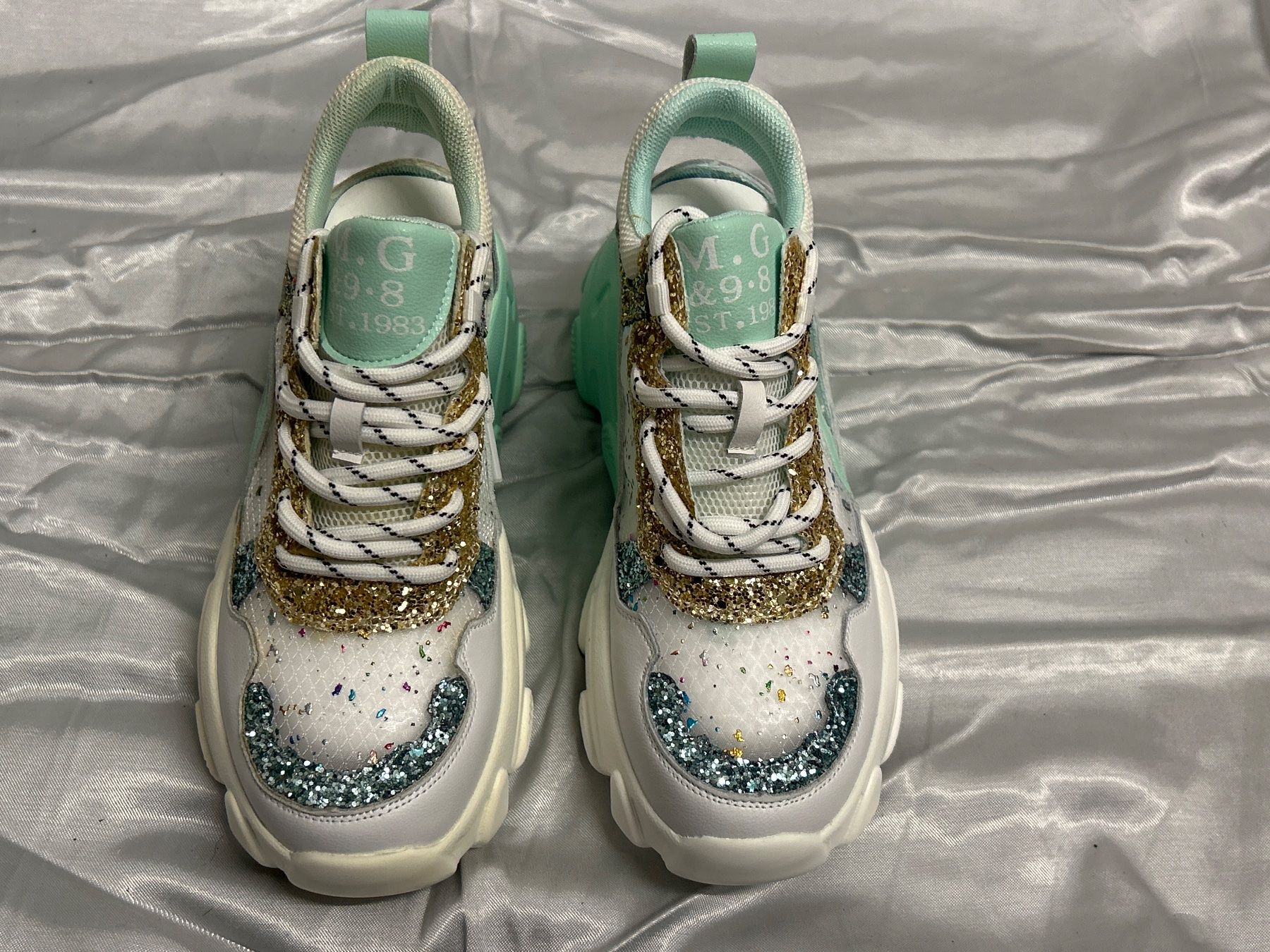 Scarpe per ragazze: Sneakers mint/weiss Gr 35 Neu – Nuovo e nell'imballaggio originale da Regensdorf venduto da Spyke55 1