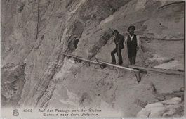 EISMEER  STATION - der Passage - nach dem Gletscher