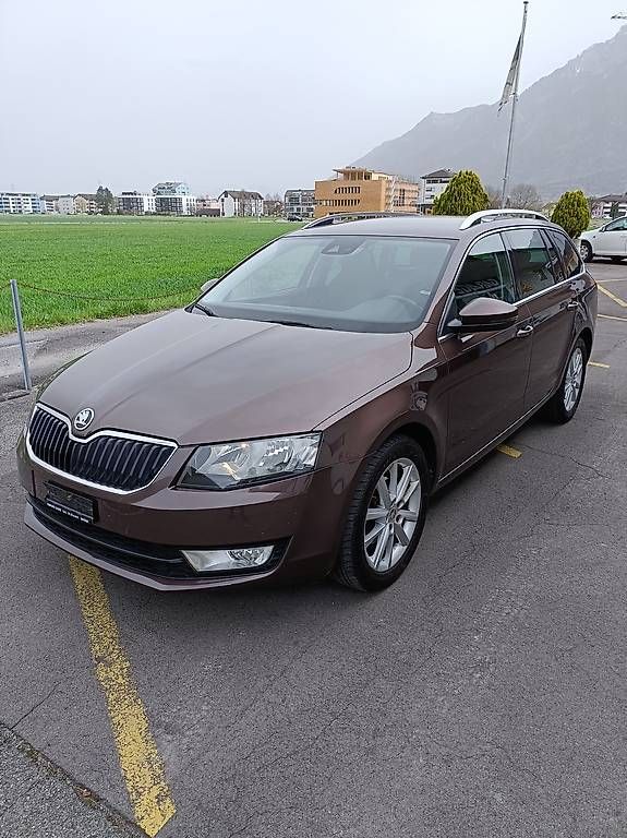Skoda Automobili: Skoda Octavia 2.0 TDI 4x4 – Usato da Jenins venduto da japancar29