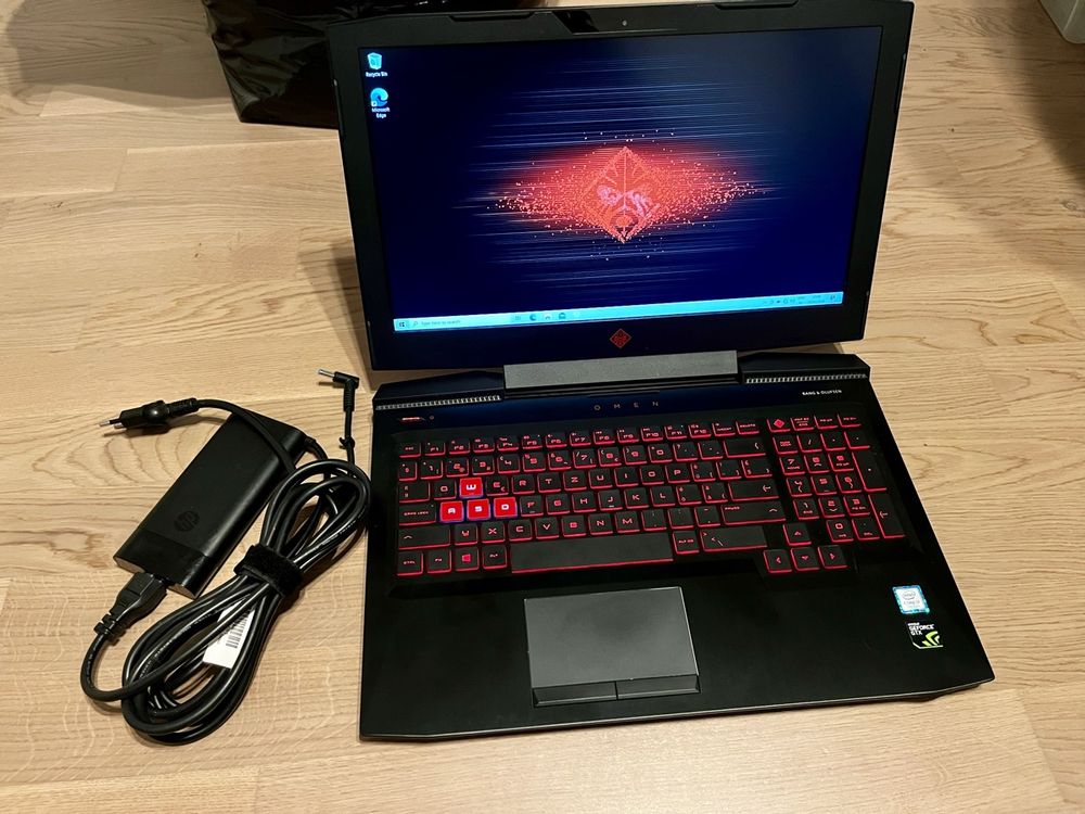 pc game HP Omen 15-Ce054nz- i7 6700 Geforce GTX