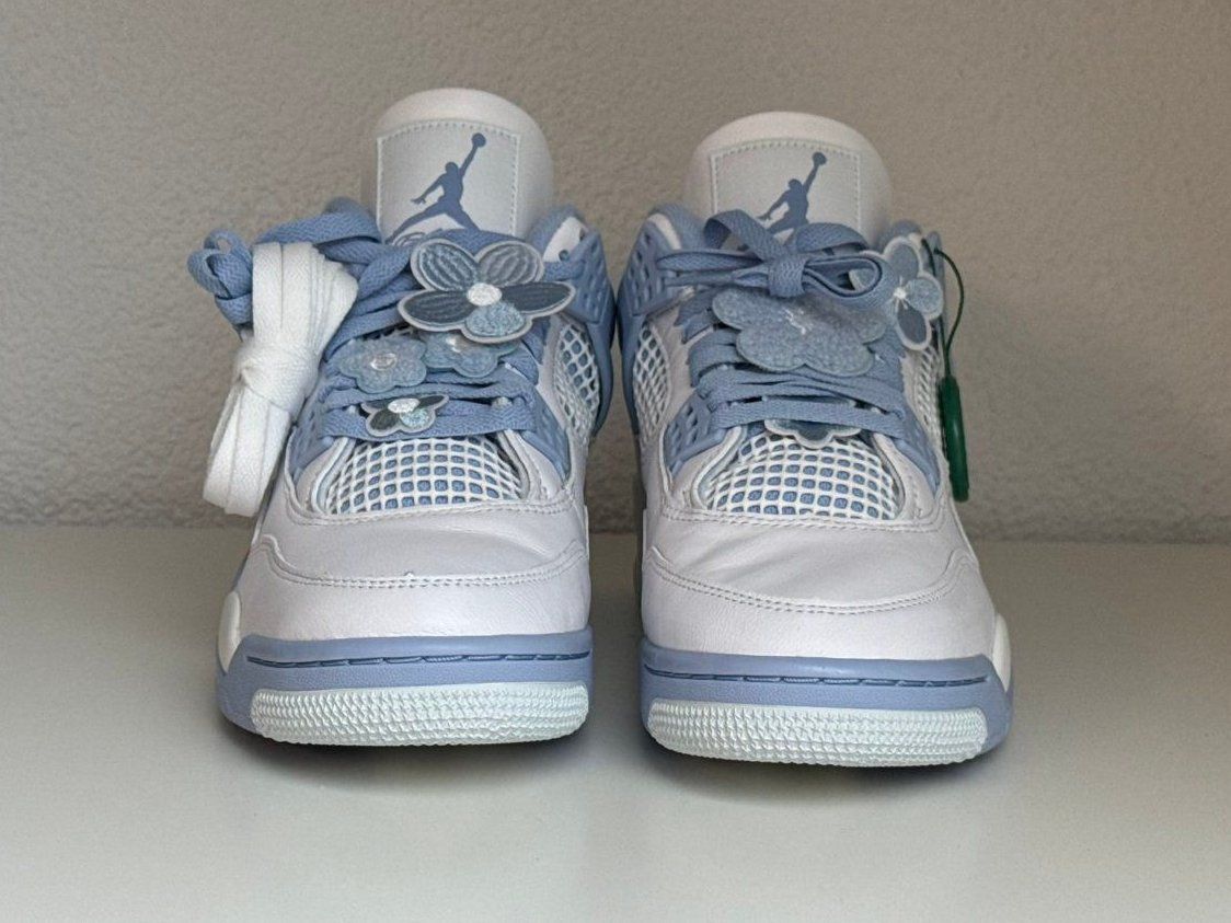 Jordan Scarpe da uomo: Jordan 4 Retro Forget Me Not gr 43 – Nuovo e nell'imballaggio originale da Muhen venduto da mauyo 1