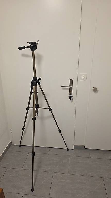 Stative & Köpfe: Hama Stativ – Gebraucht aus Zell ZH von IloWeiss