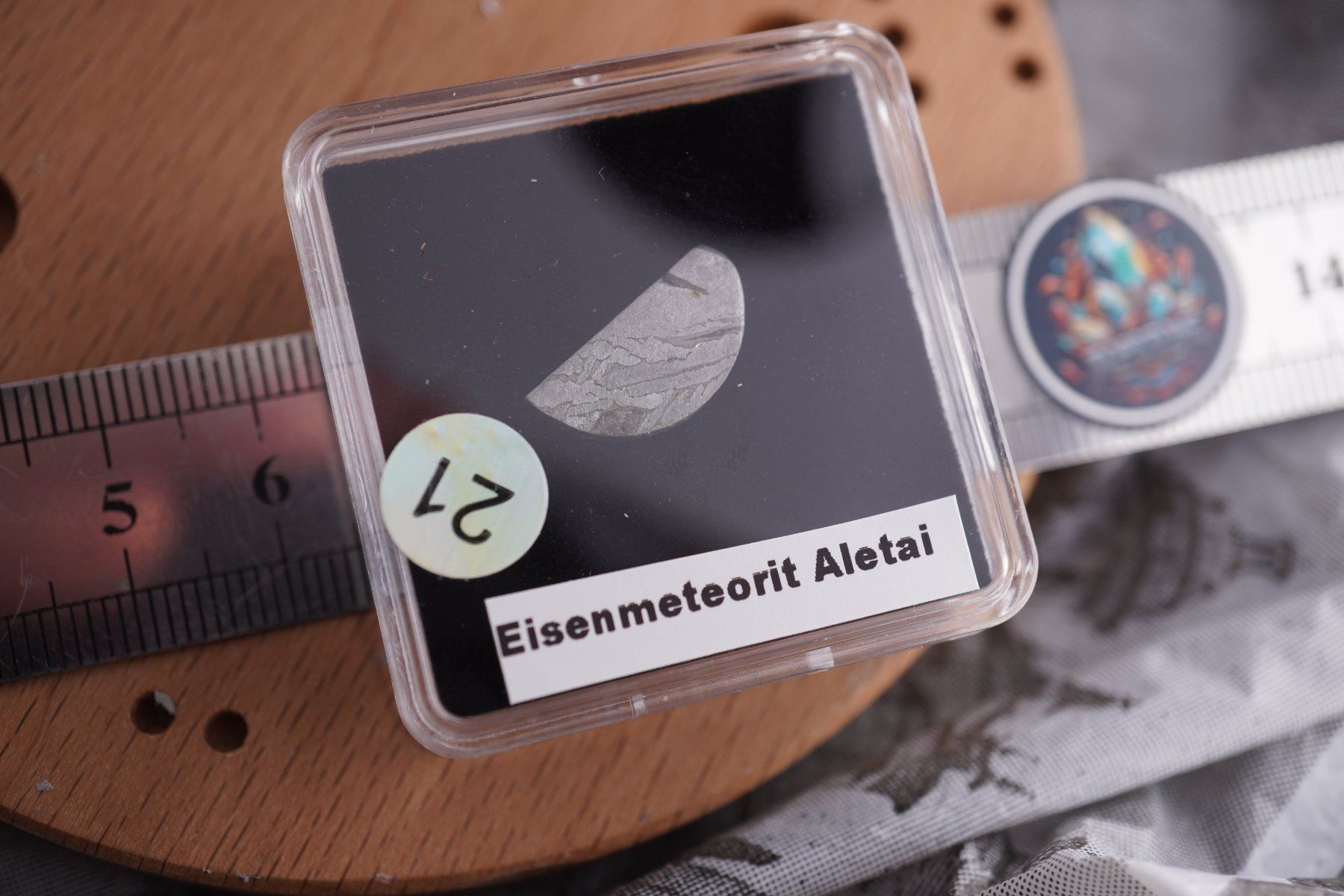 Minerali & Pietre curative: Eisenmeteorit Scheibe   Aletai    Ab 1.- – Nuovo e nell'imballaggio originale da Eschenbach SG venduto da topstone 2