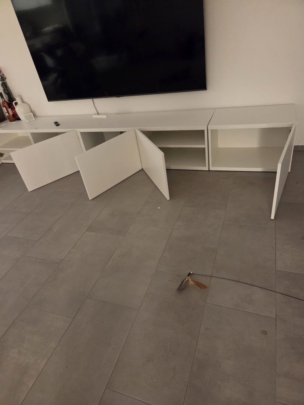 Ikea Mobili TV: Besta TV-Bank – Nuovo (secondo la descrizione) da Lenzburg venduto da Aylin014 2